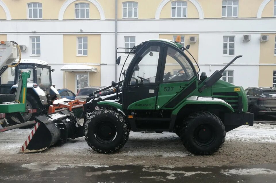 Фото 20 мини-погрузчиков закупят для коммунального обслуживания Нижнего Новгорода - Новости Живем в Нижнем