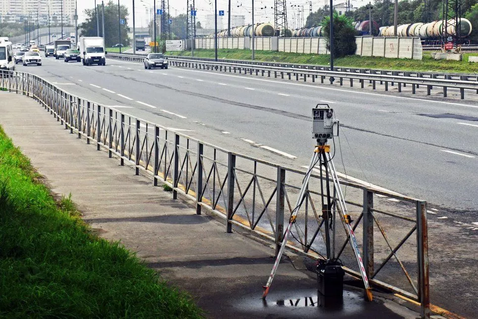 Фото Фиксаторы нарушений ПДД на солнечных батареях тестируют на трассе Нижний Новгород-Иваново - Новости Живем в Нижнем