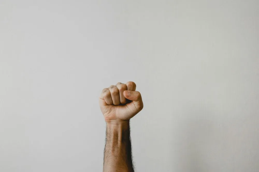 Фото Драку с блогером прокомментировали в баре «Руки Вверх!» в Нижнем Новгороде - Новости Живем в Нижнем