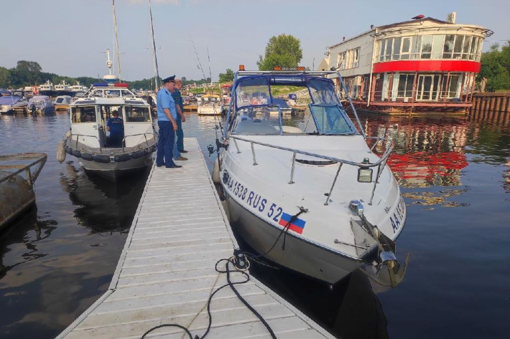 Фото Маломерное судно впервые поместили на штрафстоянку в Нижегородской области - Новости Живем в Нижнем