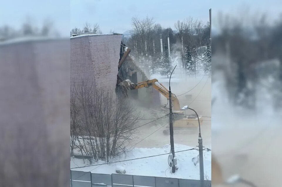 Фото Нижегородцев возмутил снос здания бывшего кинотеатра «Импульс» - Новости Живем в Нижнем