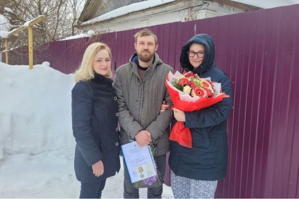 Фото Нижегородский боец СВО получил медаль и наградные документы с ошибкой - Новости Живем в Нижнем