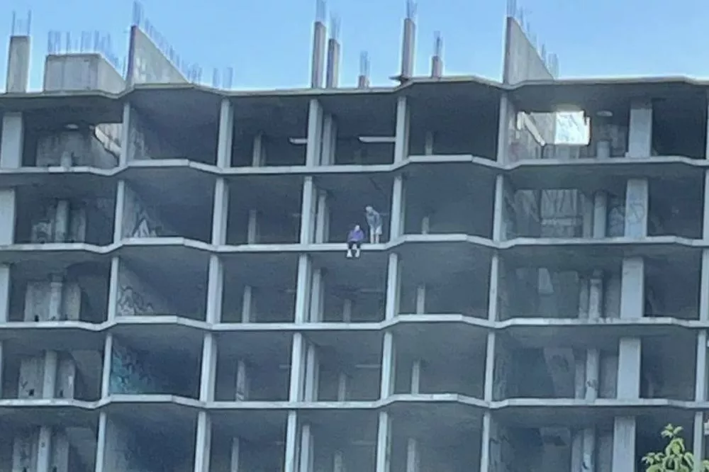 Фото Опасный долгострой на Медицинской демонтируют в 2023 году - Новости Живем в Нижнем