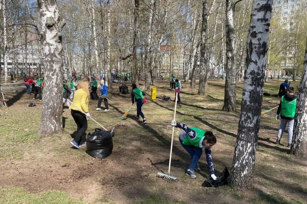 Фото Более 45 тысяч нижегородцев поучаствовали в общегородском субботнике - Новости Живем в Нижнем