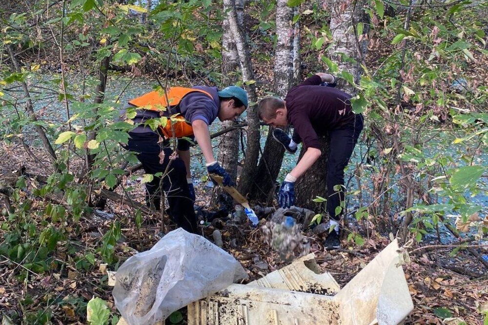 Фото У реки Ржавки в Нижнем Новгороде стало чище – здесь собрали мусор во время экосубботника - Новости Живем в Нижнем