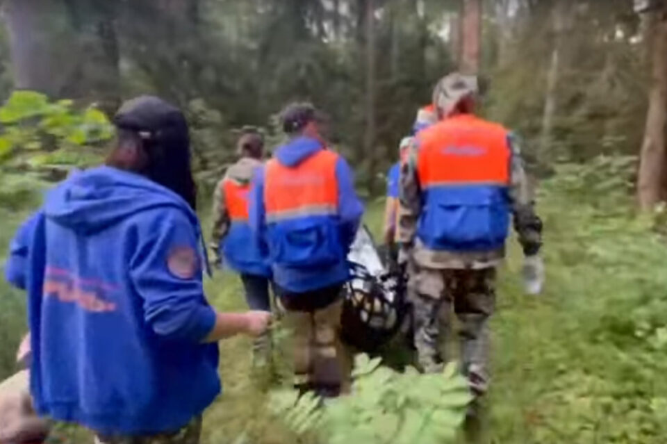 Фото Волонтеры спасли пролежавшего сутки в болоте нижегородца - Новости Живем в Нижнем