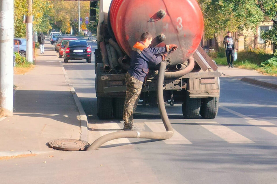 Фото Почему в Нижнем Новгороде жутко пахнут ливневки - Новости Живем в Нижнем