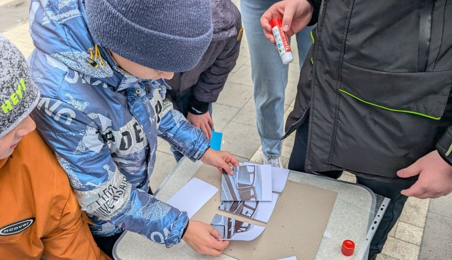 Волонтеры Горьковского автозавода провели первую экскурсию в рамках проекта «Скрытые чувства 2.0»