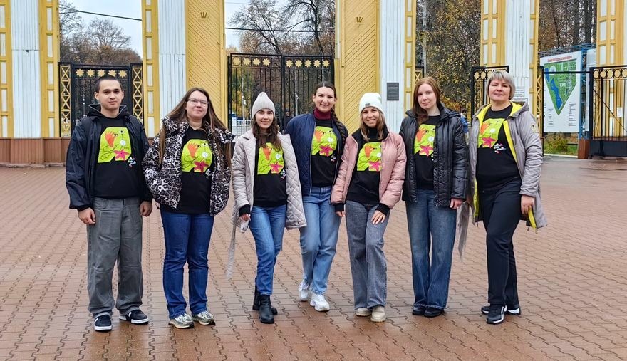 Волонтеры Горьковского автозавода провели первую экскурсию в рамках проекта «Скрытые чувства 2.0»