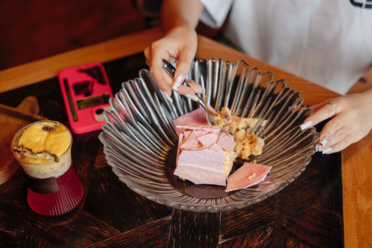 Свет, звук и вкус: Т2 и рестораны Нижнего Новгорода предлагают попробовать диджитал-блюда и напитки в рамках INTERVALS’26