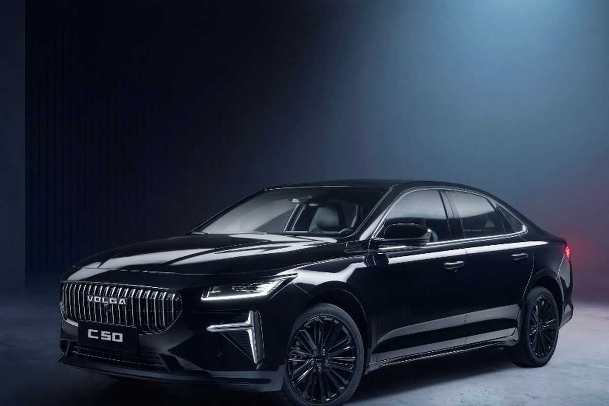 Нижегородцам показали вторую модель бренда VOLGA