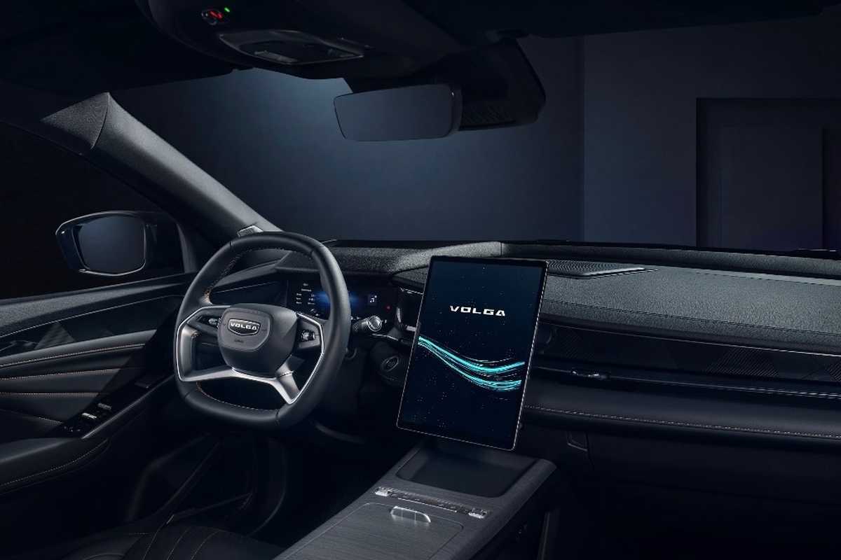 Нижегородцам показали вторую модель бренда VOLGA