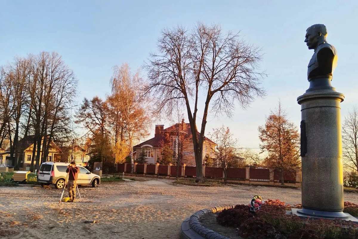 Археологические раскопки стартовали в сквере Ворожейкина в Городце